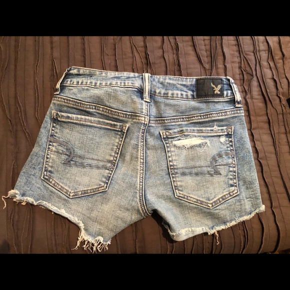 SOLD American Eagle distressed shorts - Picture 5 of 6
